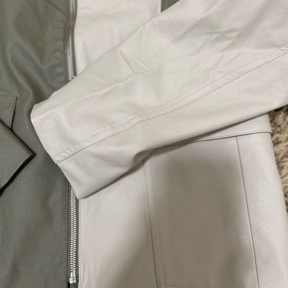 Nike Jordan Classics Capsule 2.0 Faux Leather Jacket DJ2716-320 Women's Sz Med - Picture 2 of 8